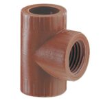 Tee fusión con rosca hembra plástica