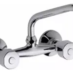 Grifería exterior a codo regulable modelo Canneo