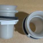 Base roscada para depósito