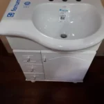 Vanitory modelo Avignon tipo ferrum 64 cm