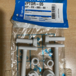 Herrajes para asiento de inodoro plástico