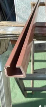 Guía para puerta plegadiza