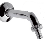 Pico cromado para lavadero