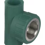 Tee fusión con rosca central reducción hembra