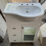 Vanitory modelo Avignon tipo ferrum 64 cm