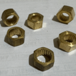 Insertos de bronce para vástago de grifería fv