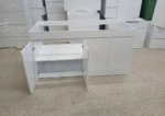 Mueble madera laqueado para lavadero de 1.40 mts - Imagen 2